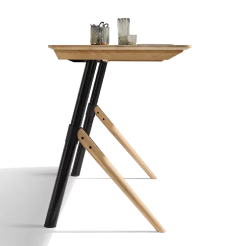 Schreibtisch «Pisa» von «Team7»