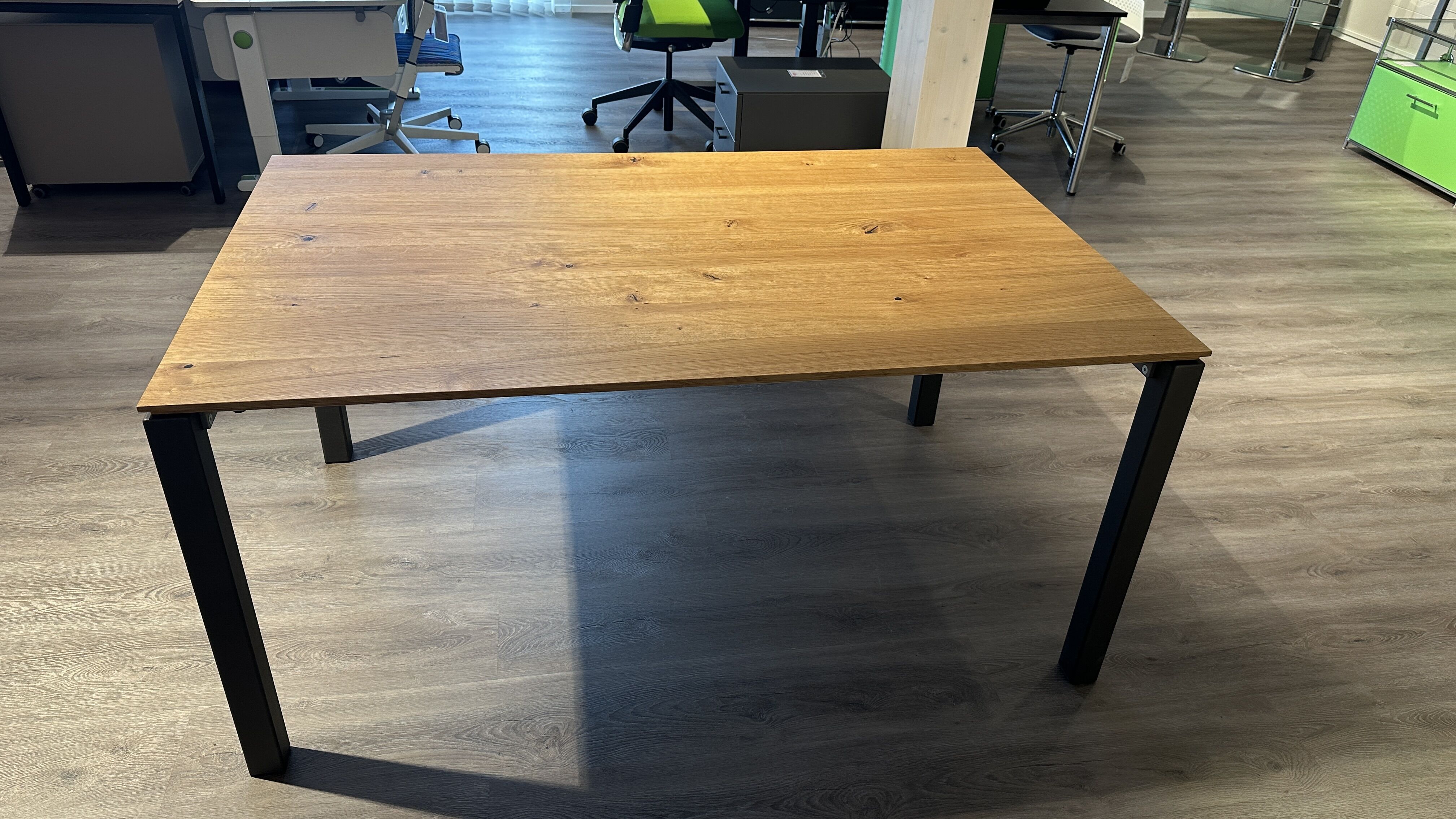 Esstisch «Palma» aus massiver Asteiche