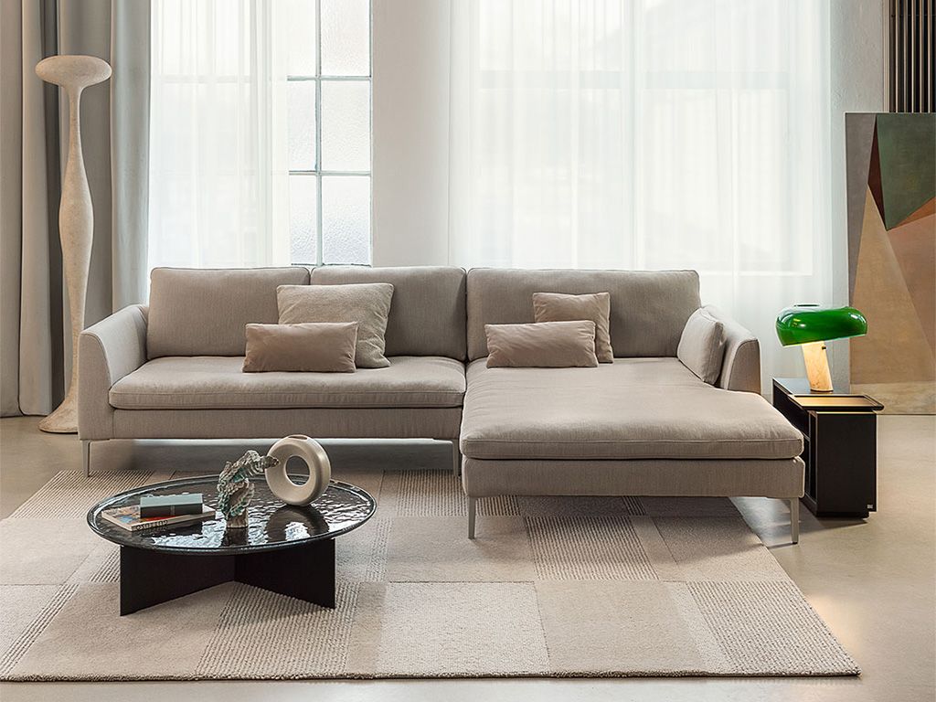 «Mioko» von «Rolf Benz» in Stoff Grau